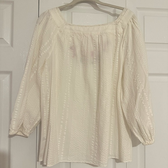 Lauren Conrad Large Puff Sleeve Top Off White Colorful Floral Embroidered - Picture 4 of 4